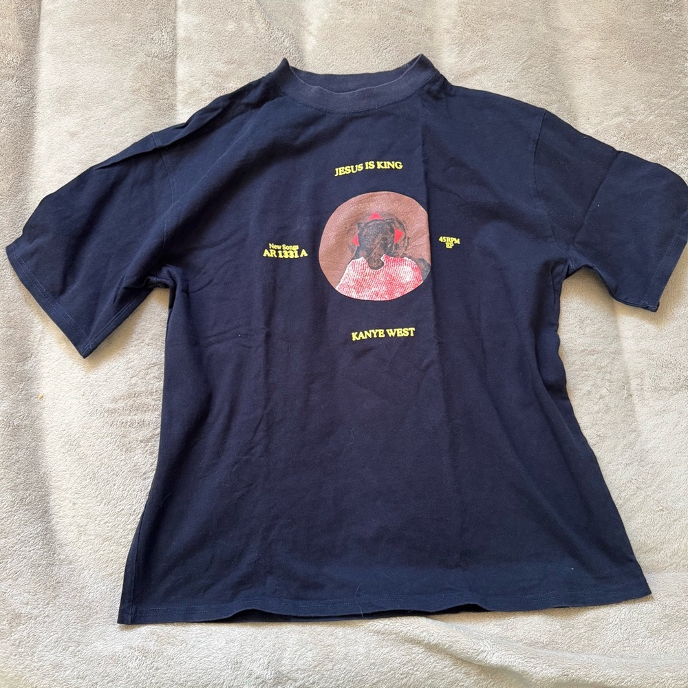 Kanye West Jesus Is King Merch T Shirt Mens Navy Blue Made in USA Size L